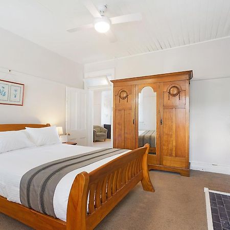 Newcastle Short Stay Accommodation - Vista Apartment Bagian luar foto