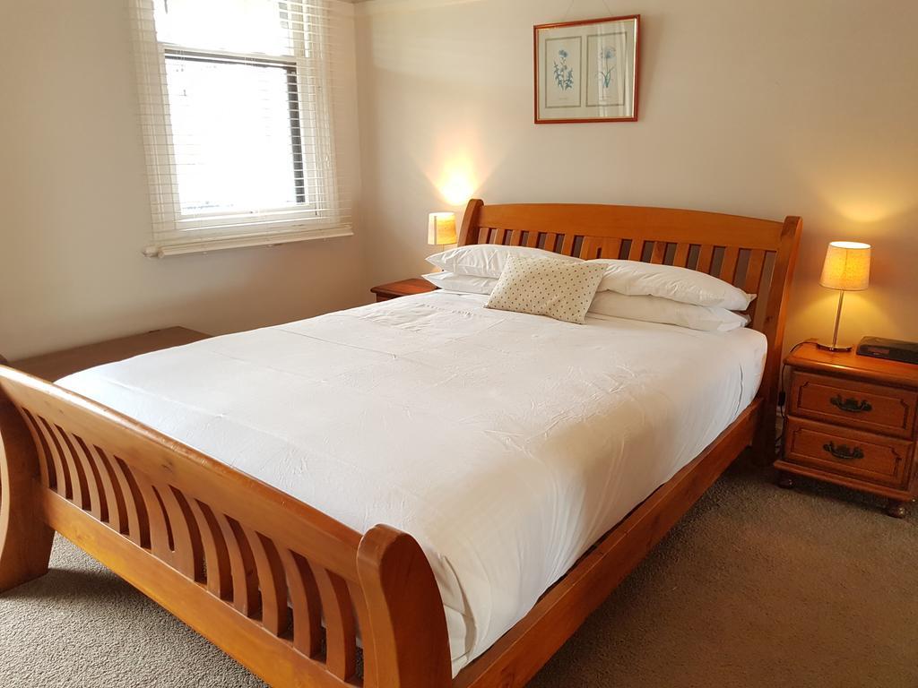 Newcastle Short Stay Accommodation - Vista Apartment Bagian luar foto
