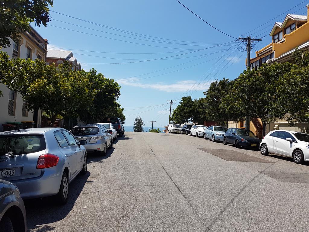 Newcastle Short Stay Accommodation - Vista Apartment Bagian luar foto